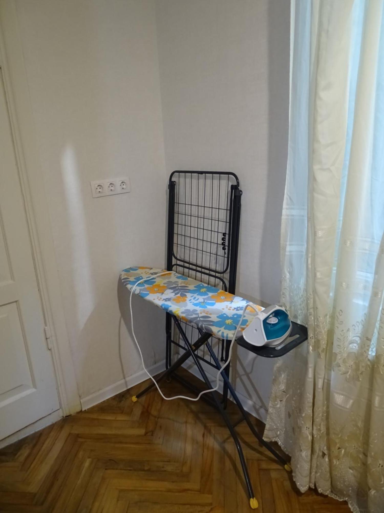 Vake Super Quiet And Comfy Apartment With A Yard Tbilisi Bagian luar foto