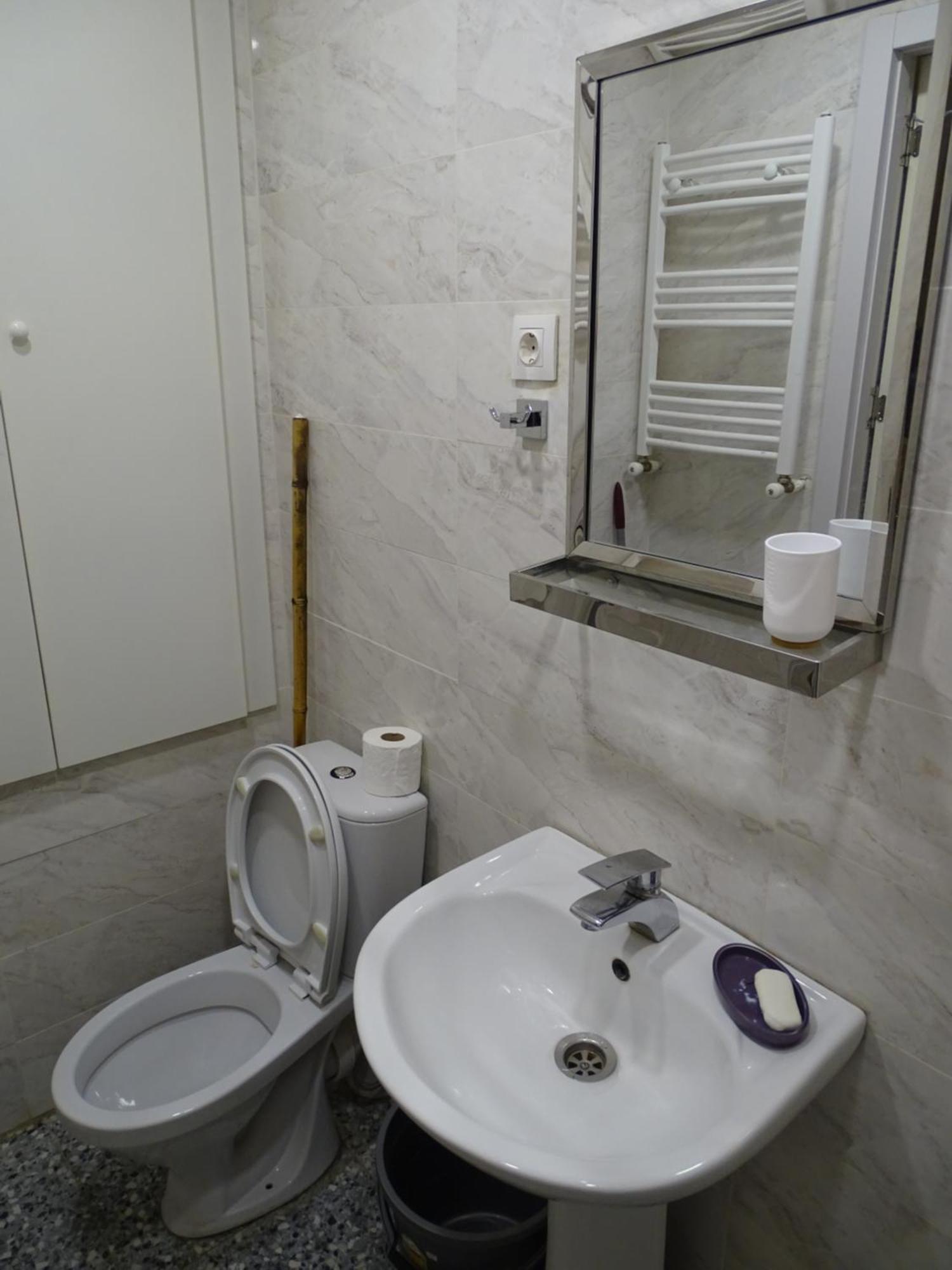 Vake Super Quiet And Comfy Apartment With A Yard Tbilisi Bagian luar foto