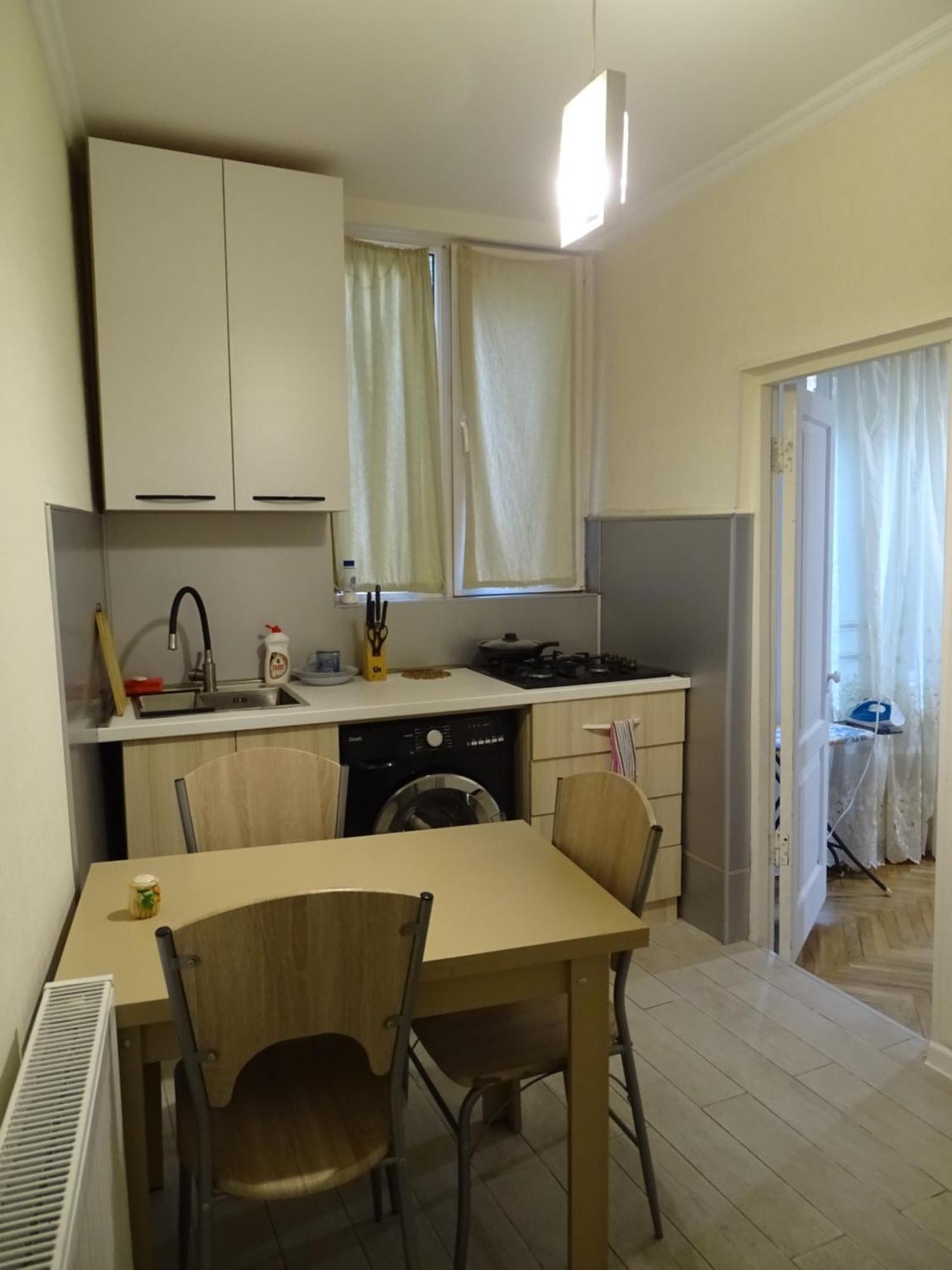 Vake Super Quiet And Comfy Apartment With A Yard Tbilisi Bagian luar foto